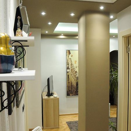 Apartment D-22 Belgrado Esterno foto