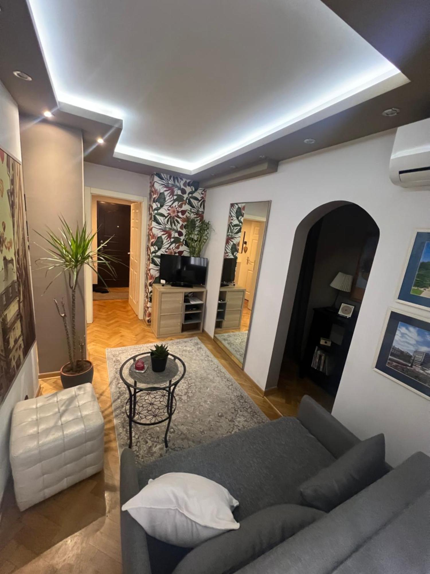 Apartment D-22 Belgrado Esterno foto